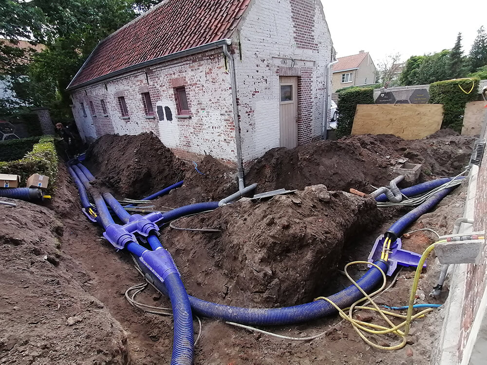 Microflex installation in the ground